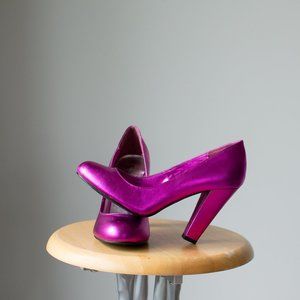 Pink leather shoes rounded toe